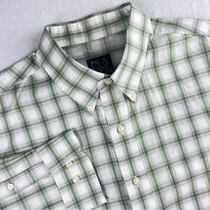 Jos A Banks Men’s L Travelers Collection Green Plaid Business Work Preppy Shirt